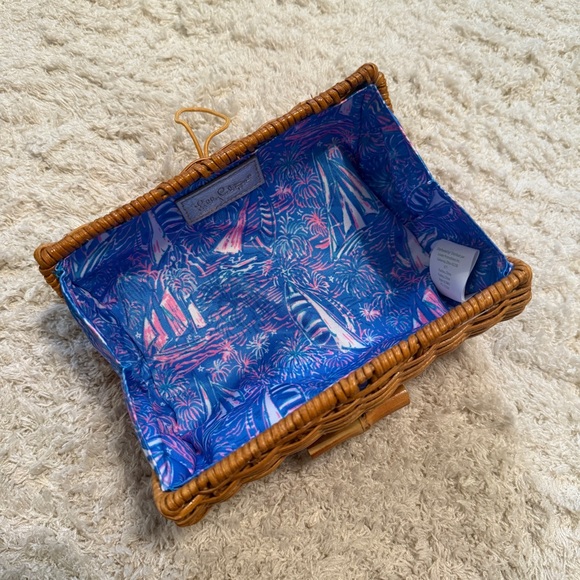 NWOT Lilly Pulitzer Wicker and Bamboo Clutch with Printed Lining - Picture 8 of 10